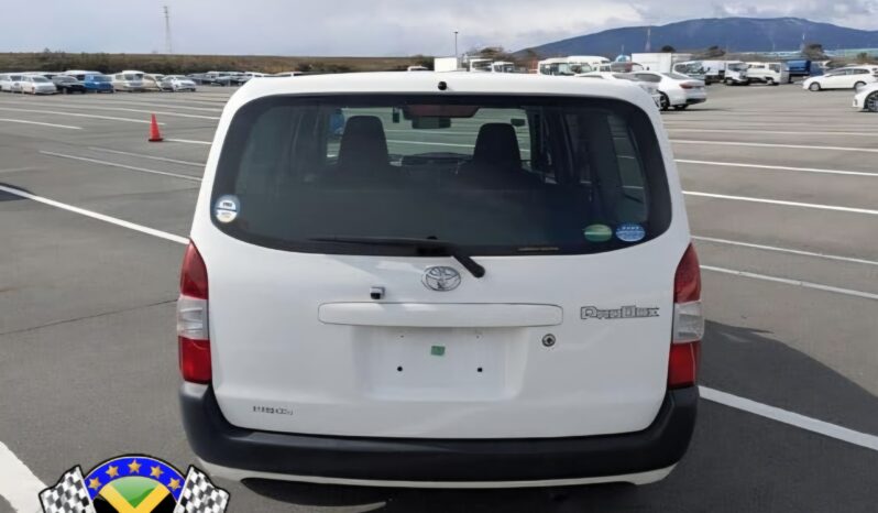 
								2020 Toyota Probox 1.5GL full									