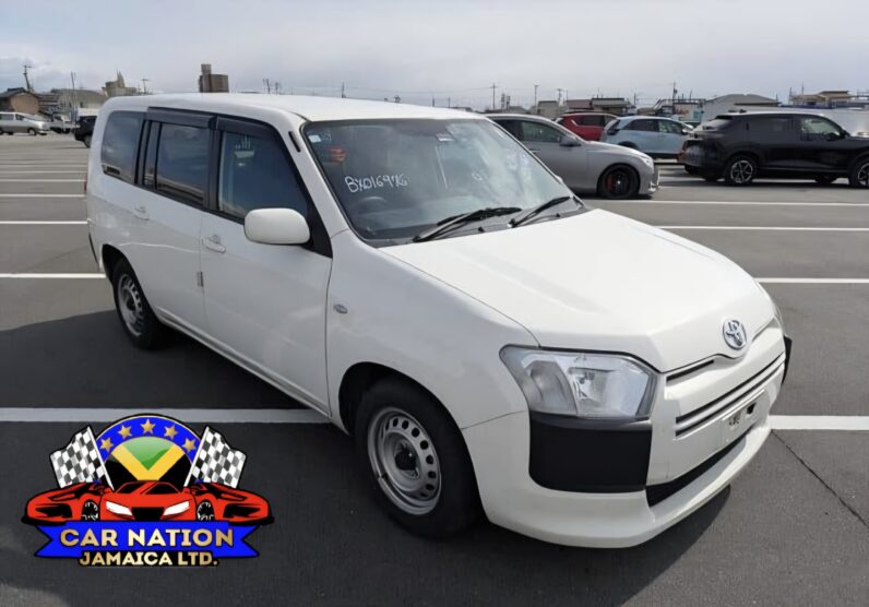 
								2020 Toyota Probox 1.5GL full									