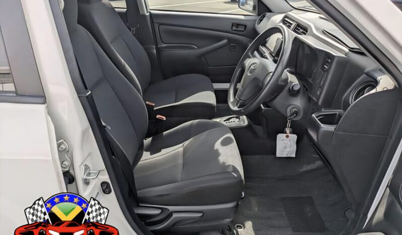 
								2020 Toyota Probox 1.5GL full									