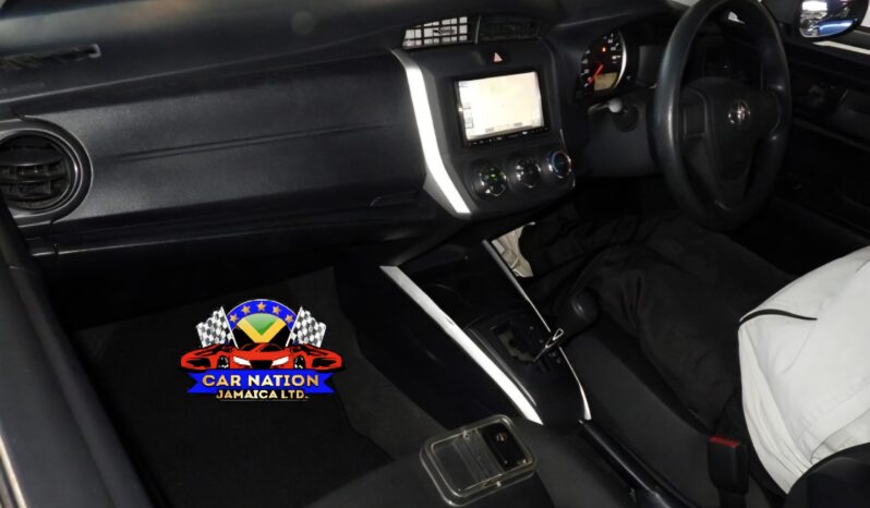 
								2020 Toyota Fielder EX 1.5L full									