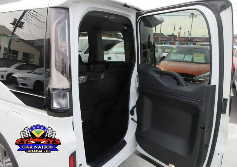 
								2019 Honda Step Wagon Spada full									