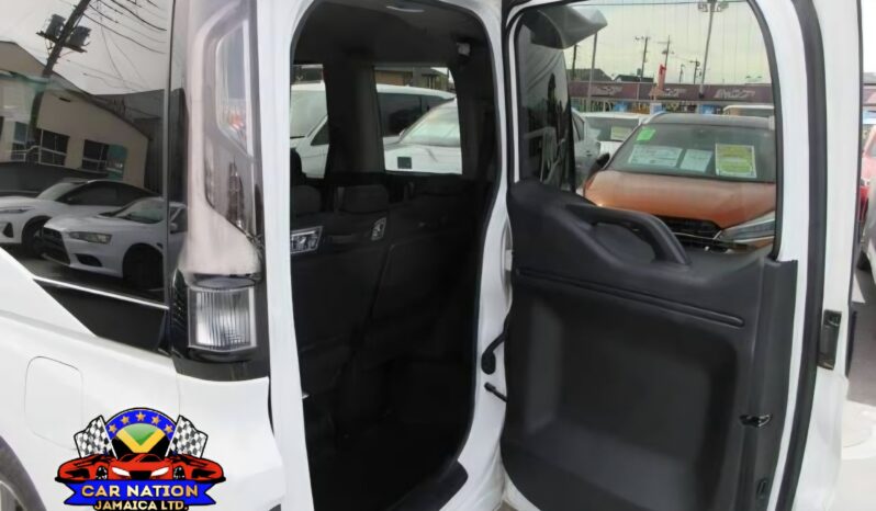 
								2019 Honda Step Wagon Spada full									