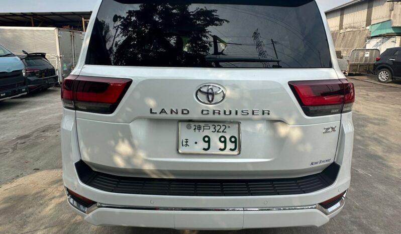 
								2024 Toyota Land Cruiser ZX 3.3L, Sunroof (300 SERIES) full									
