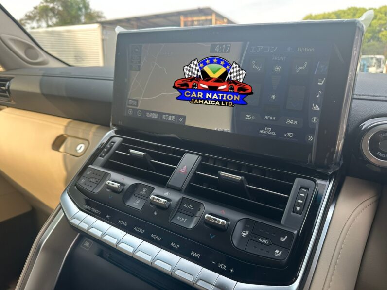 
								2024 Toyota Land Cruiser ZX 3.3L, Sunroof (300 SERIES) full									