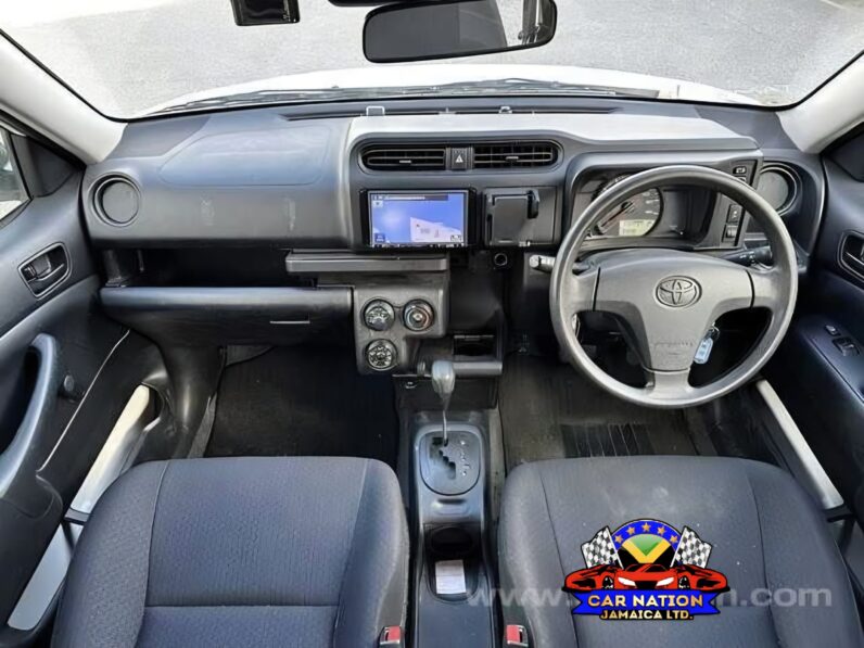 
								2020 Toyota Probox GL 1.5L full									