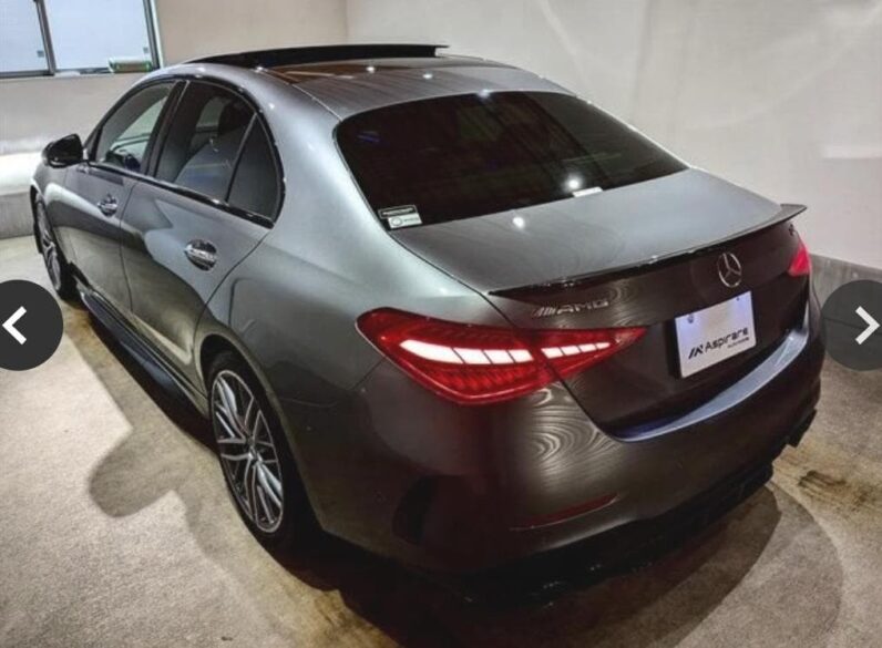 
								2023 Mercedes-AMG C43 full									