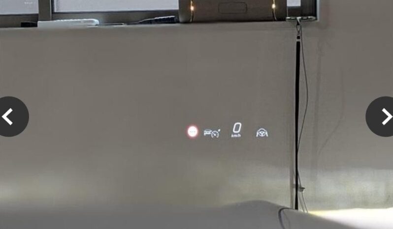 
								2023 Mercedes-AMG C43 full									