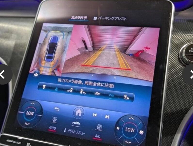 
								2023 Mercedes-AMG C43 full									