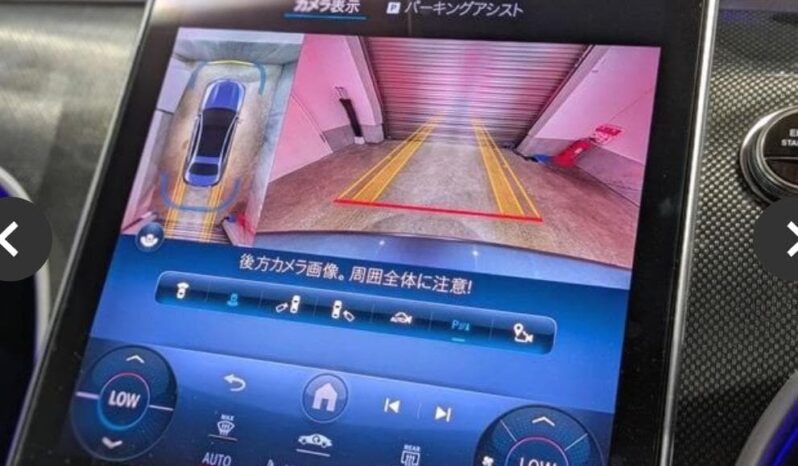 
								2023 Mercedes-AMG C43 full									