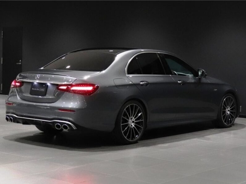 
								2023 Mercedes-AMG E53 4MATIC+ EQ (HYBRID) full									