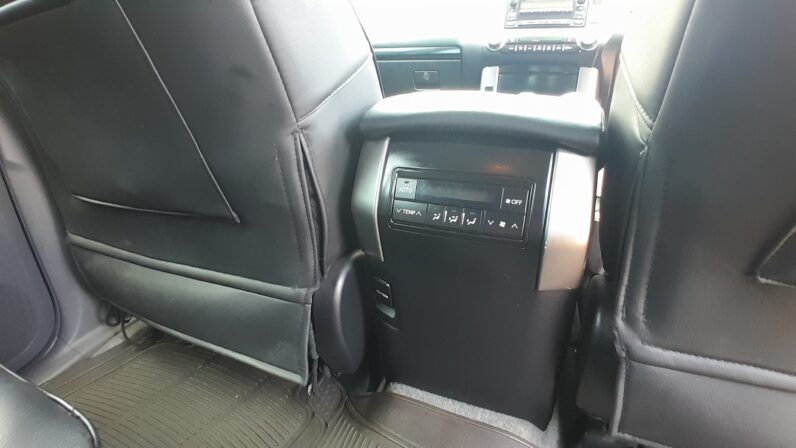 
								2010 Toyota Prado Landcruiser TX full									