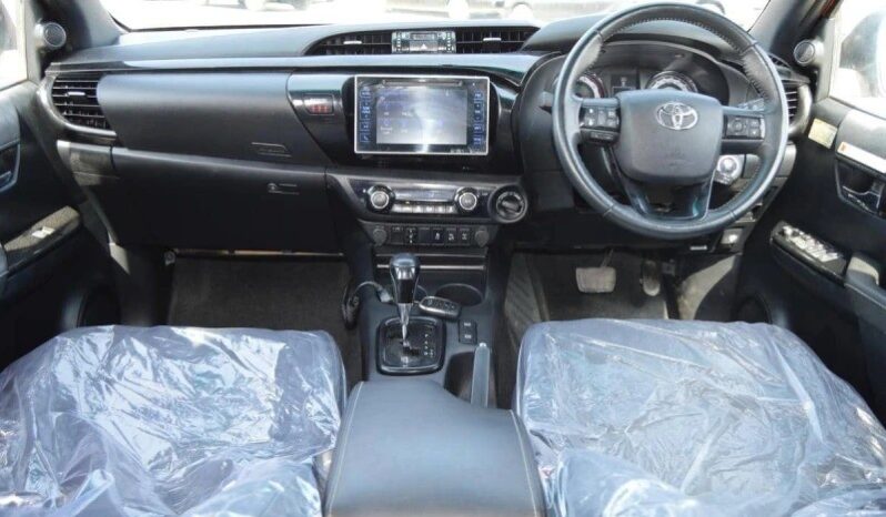 
								2018 Toyota Hilux full									