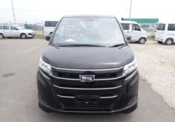 2020 Toyota Noah (wheelchair van)