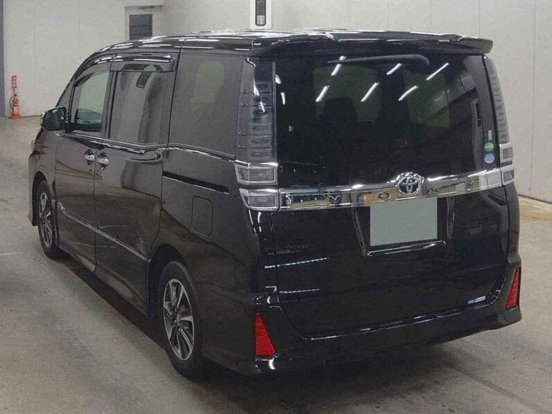 
								2019 Toyota Voxy ZS Kirameki full									