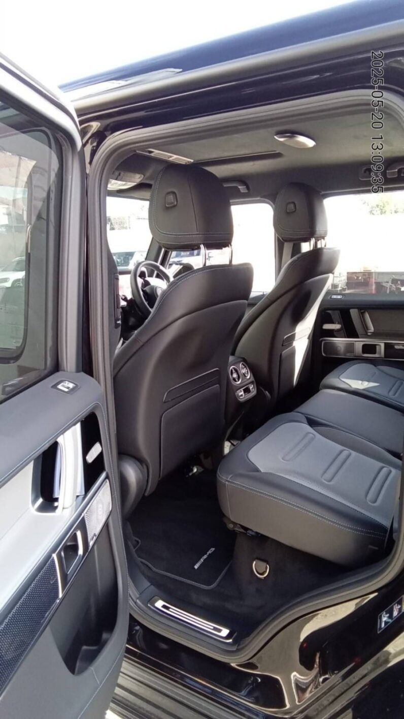 
								2025 Mercedes Benz G580 (EV) full									
