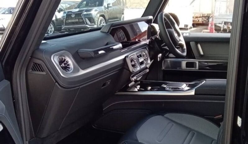 
								2025 Mercedes Benz G580 (EV) full									