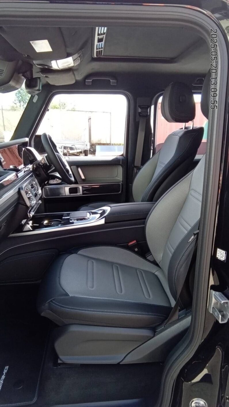 
								2025 Mercedes Benz G580 (EV) full									