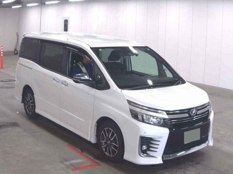 
								2016 Toyota Voxy “Kirameki” full									