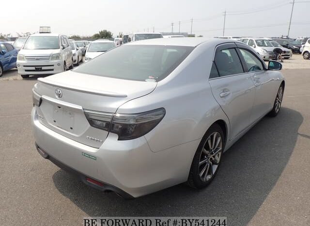 
								2020 Toyota Mark X Premium full									