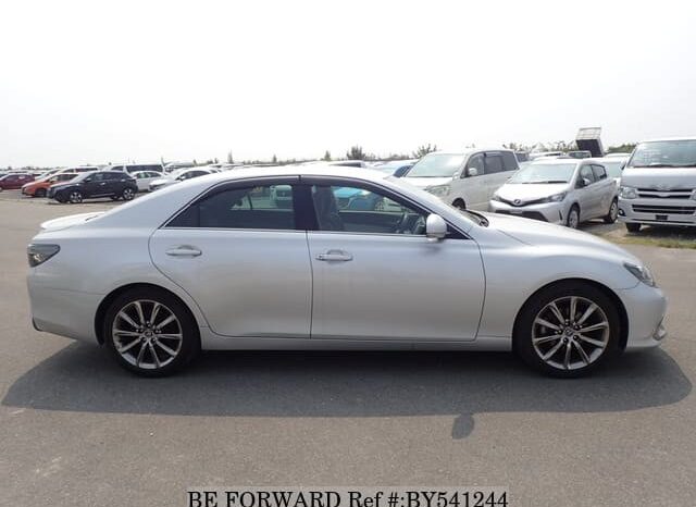 
								2020 Toyota Mark X Premium full									