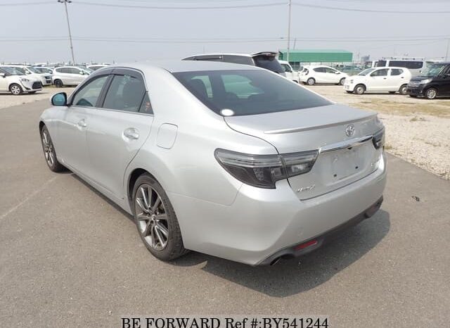 
								2020 Toyota Mark X Premium full									