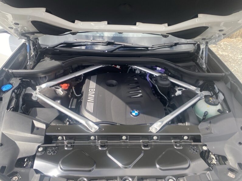 
								2025 BMW X7 40I M Sport full									