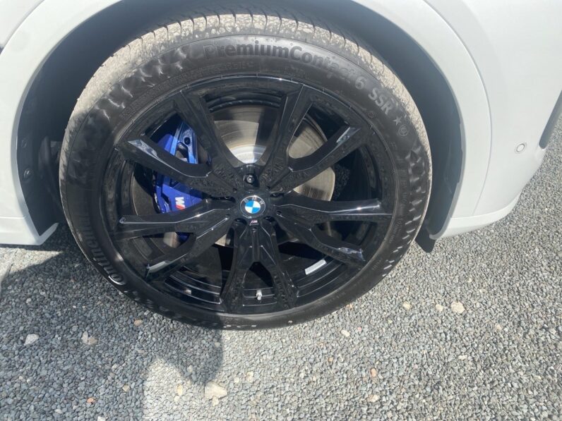 
								2025 BMW X7 40I M Sport full									