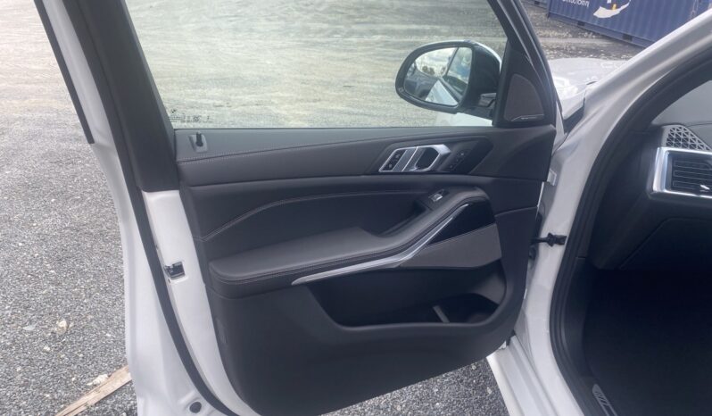 
								2025 BMW X7 40I M Sport full									