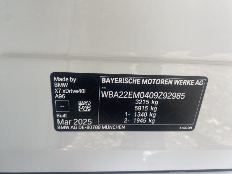 
								2025 BMW X7 40I M Sport full									