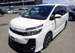 2015 Toyota Voxy ZS GR SPORT