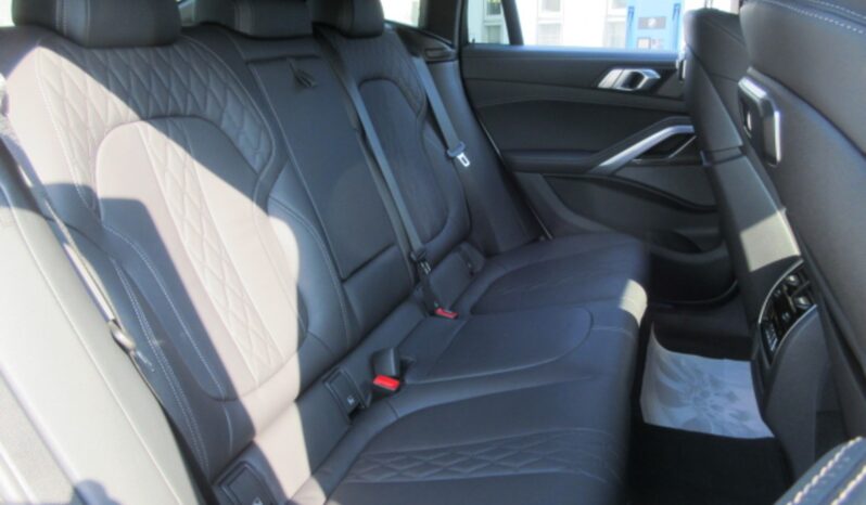 
								2024 BMW X6 60i M Sport full									