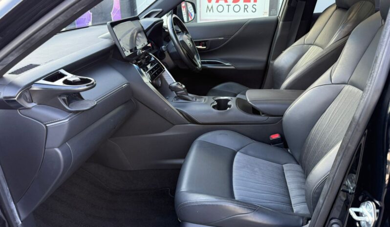 
								2020 Toyota Harrier 2.5L (Z Package) full									