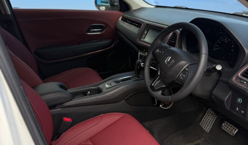 
								2016 Honda Vezel full									