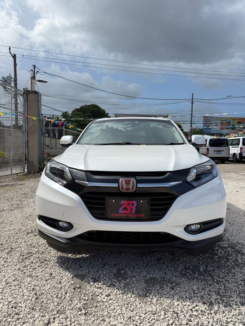 
								2016 Honda Vezel full									