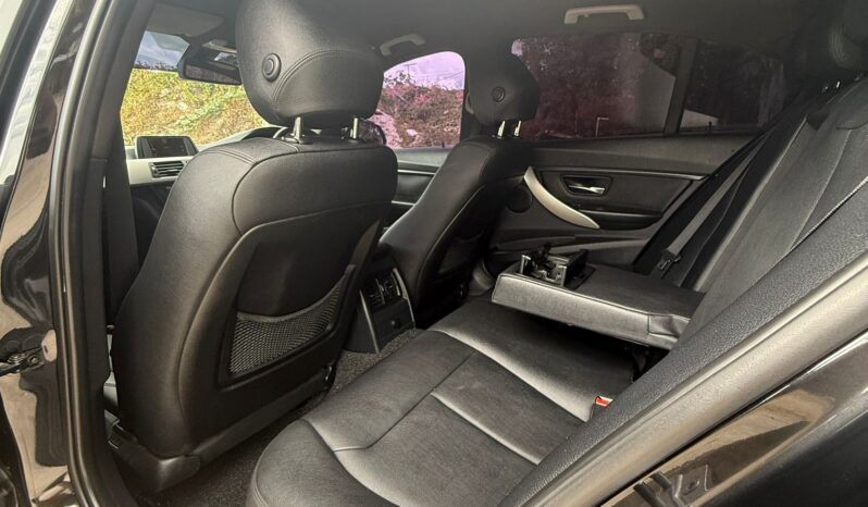 
								2014 BMW 320I M Sport full									