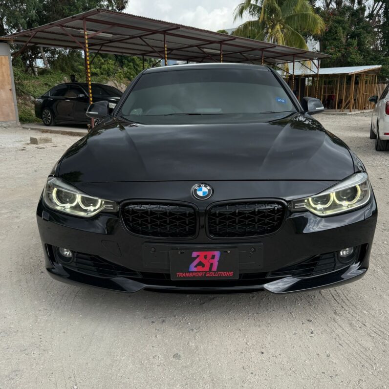 
								2014 BMW 320I M Sport full									