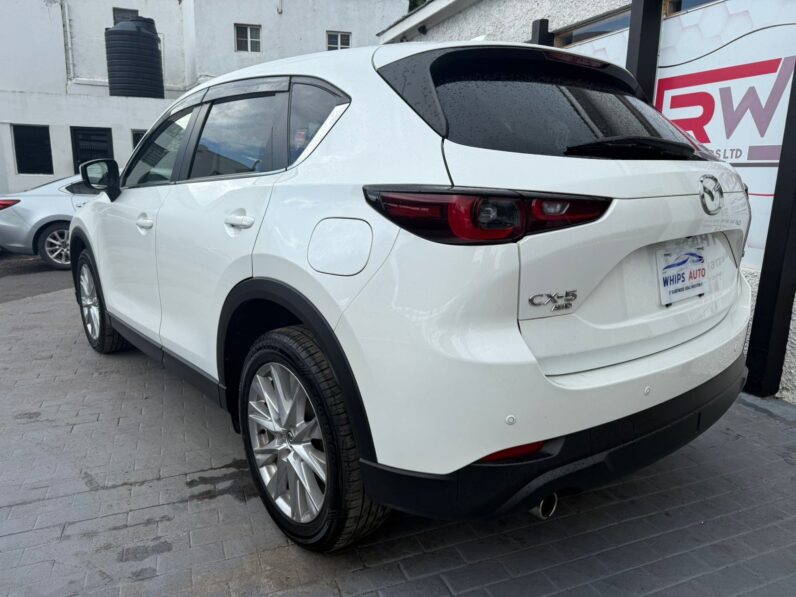 
								2022 Mazda CX5 2.2L Skyactiv-D full									