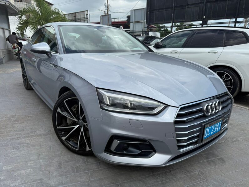 
								2018 Audi A5 Sportback 2.0L full									