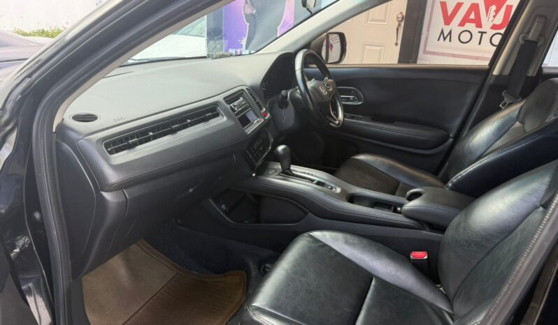 
								2016 Honda Vezel 1.5L full									