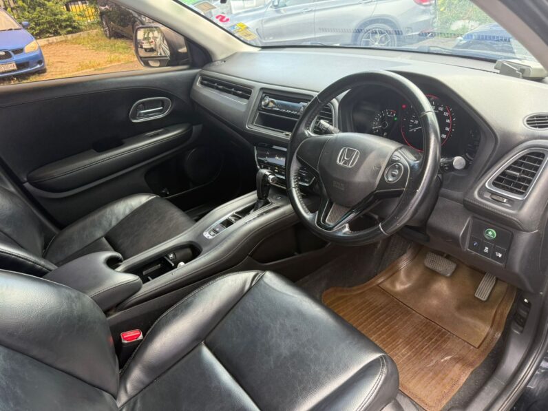 
								2016 Honda Vezel 1.5L full									