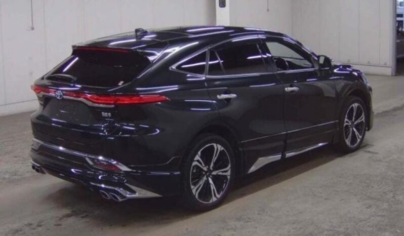 
								2022 Toyota Harrier GS full									