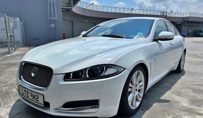 
								2016 Jaguar XF full									