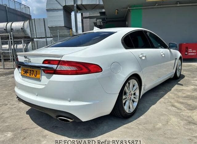 
								2016 Jaguar XF full									