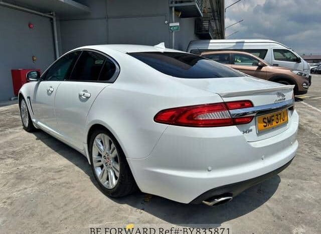 
								2016 Jaguar XF full									