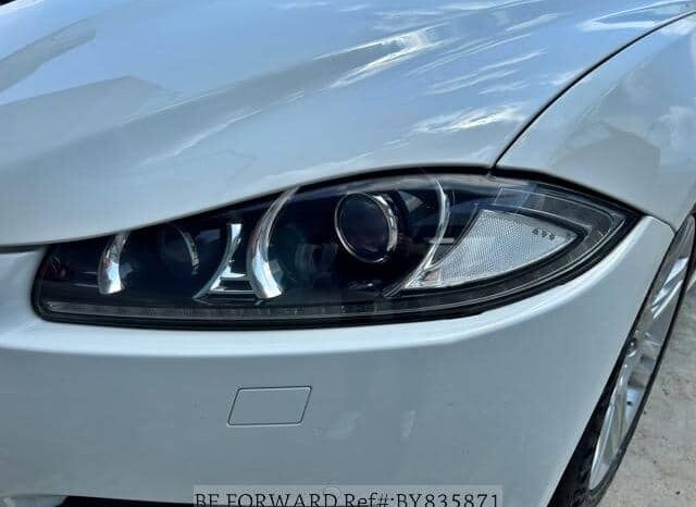 
								2016 Jaguar XF full									