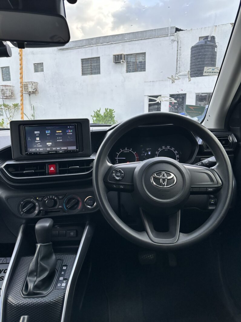 
								2022 Toyota Raize X full									