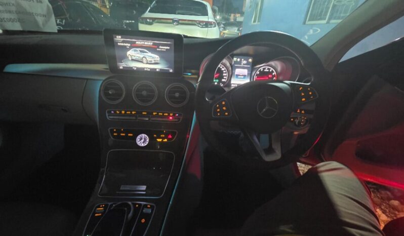 
								2016 Mercedes Benz C200 (100th Anniversary) full									