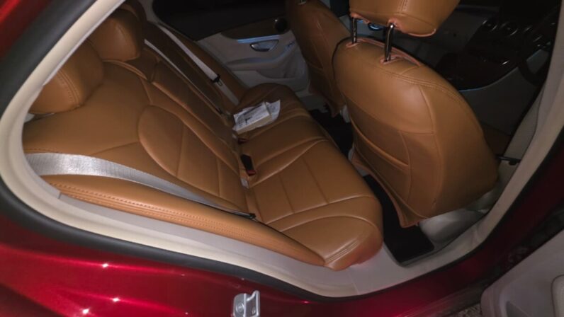 
								2016 Mercedes Benz C200 (100th Anniversary) full									