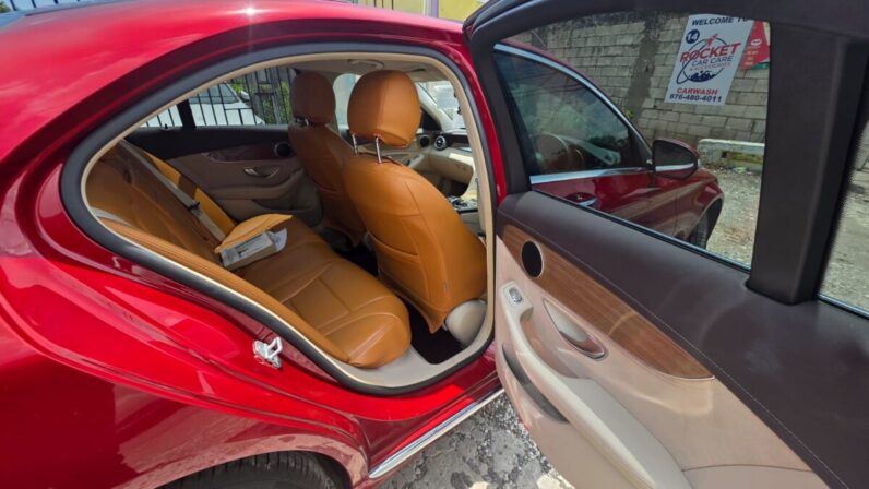 
								2016 Mercedes Benz C200 (100th Anniversary) full									