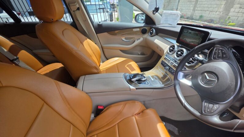 
								2016 Mercedes Benz C200 (100th Anniversary) full									